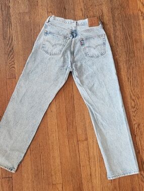 Vintage 90s Levi's LIght Wash Jeans